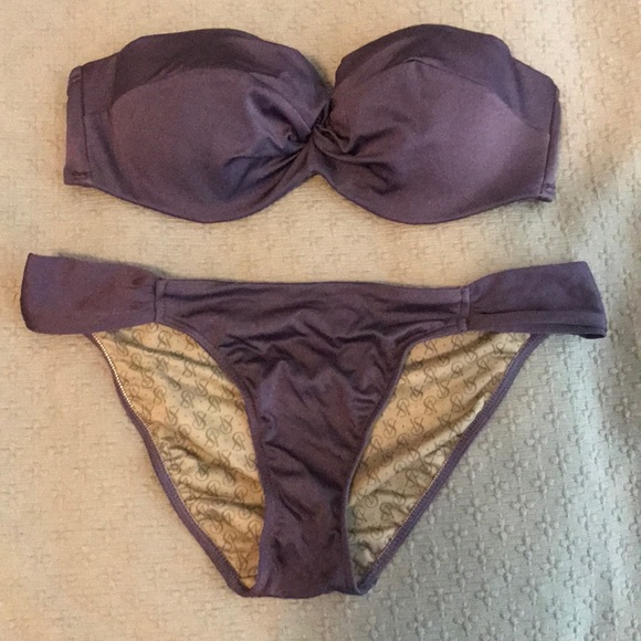 NWOT Victoria’s Secret Bikini - Picture 1 of 1